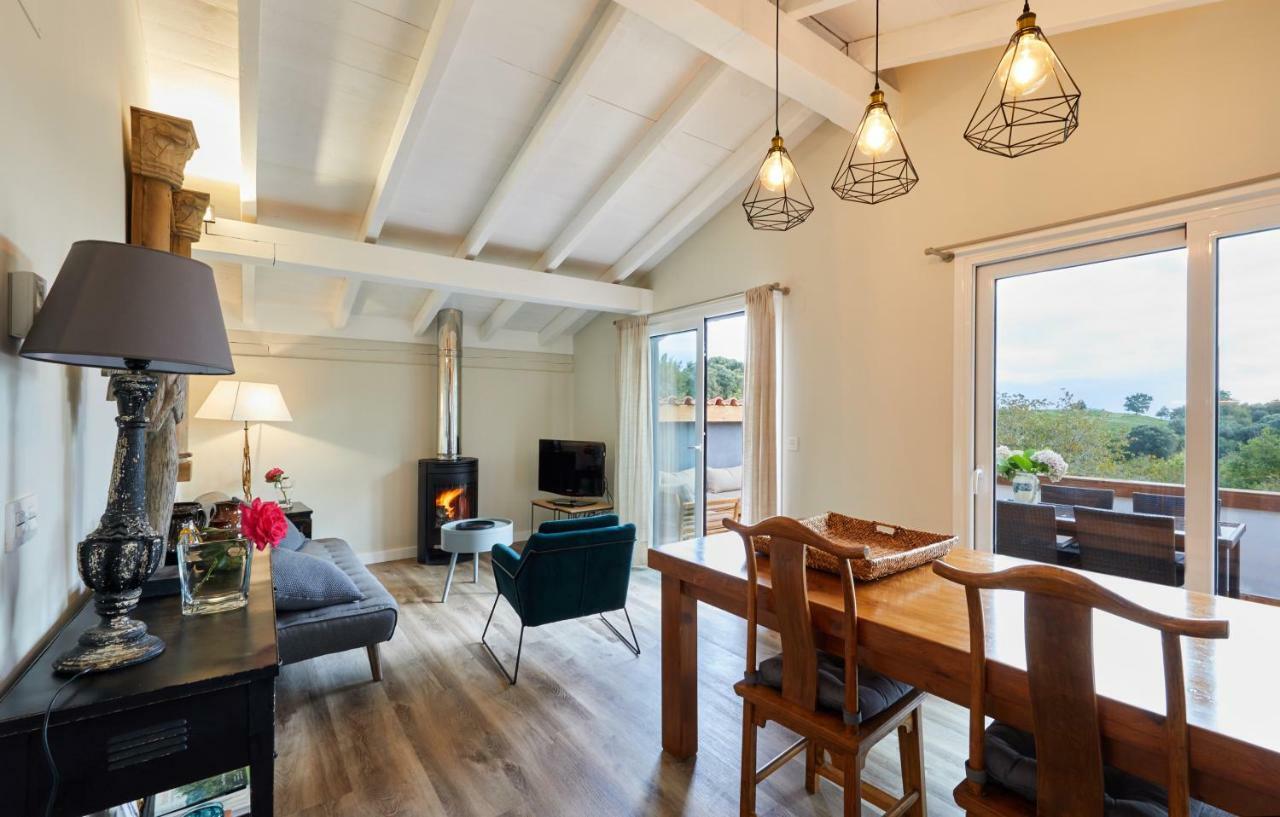 Urain Suites - Apartments At Flysch-Coast Зумая Екстериор снимка